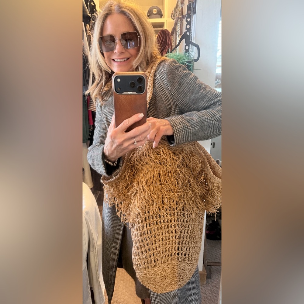 Anthropologie Raffia Fringe Tote NWOT Boho Straw Beach Vacation Bag - Picture 2 of 9